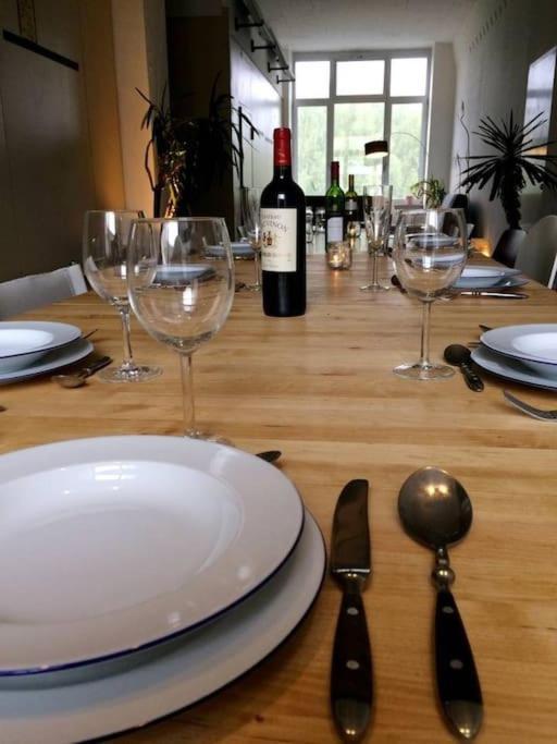 Апартаменти 200Qm Loft For Friends And Family - On The Spree! Берлін Екстер'єр фото