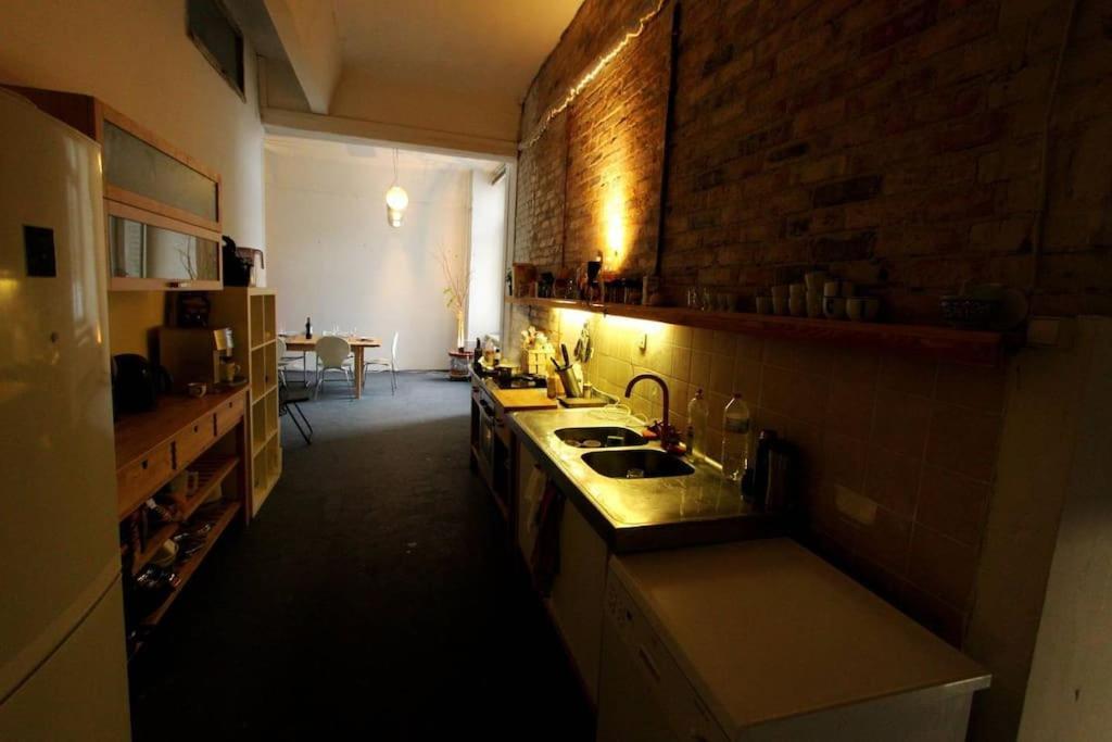 Апартаменти 200Qm Loft For Friends And Family - On The Spree! Берлін Екстер'єр фото