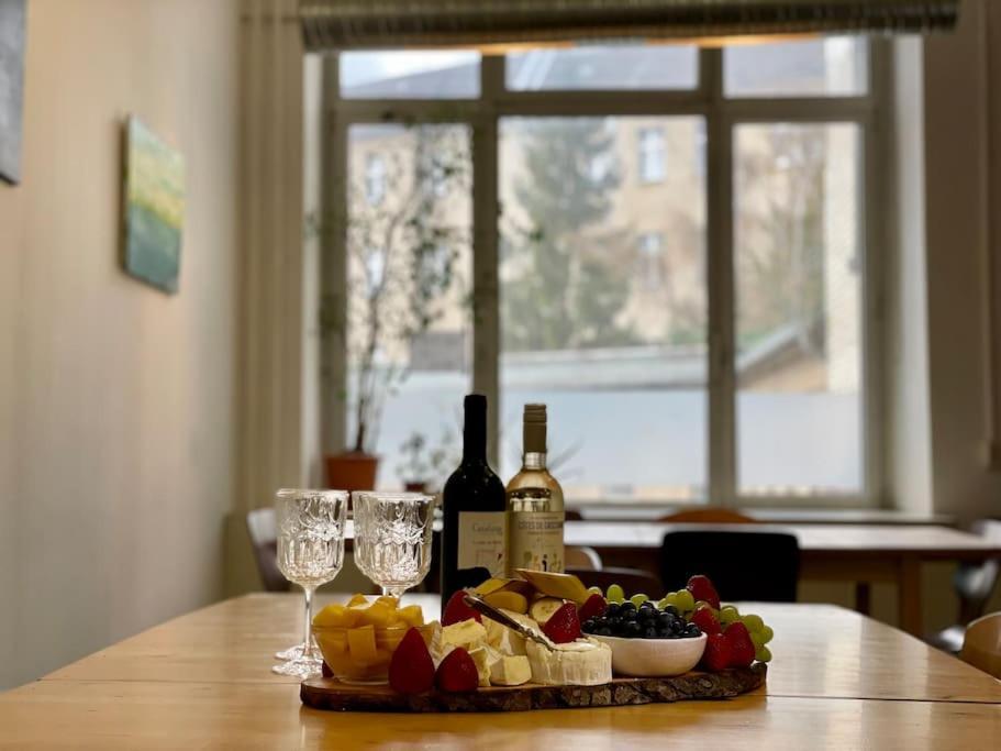 Апартаменти 200Qm Loft For Friends And Family - On The Spree! Берлін Екстер'єр фото