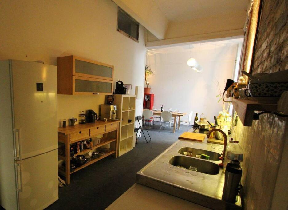 Апартаменти 200Qm Loft For Friends And Family - On The Spree! Берлін Екстер'єр фото