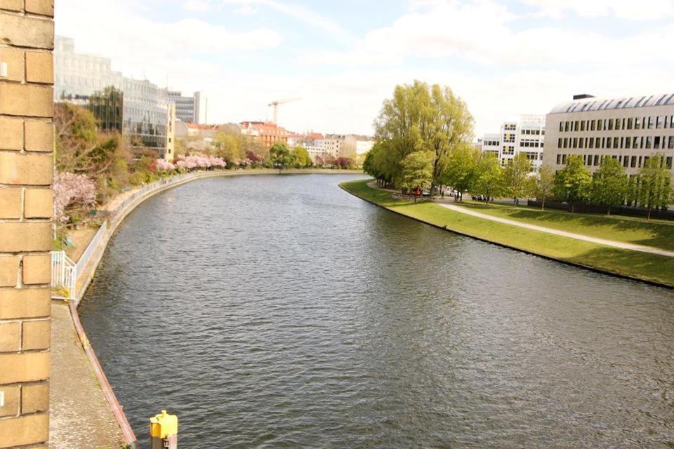 Апартаменти 200Qm Loft For Friends And Family - On The Spree! Берлін Екстер'єр фото